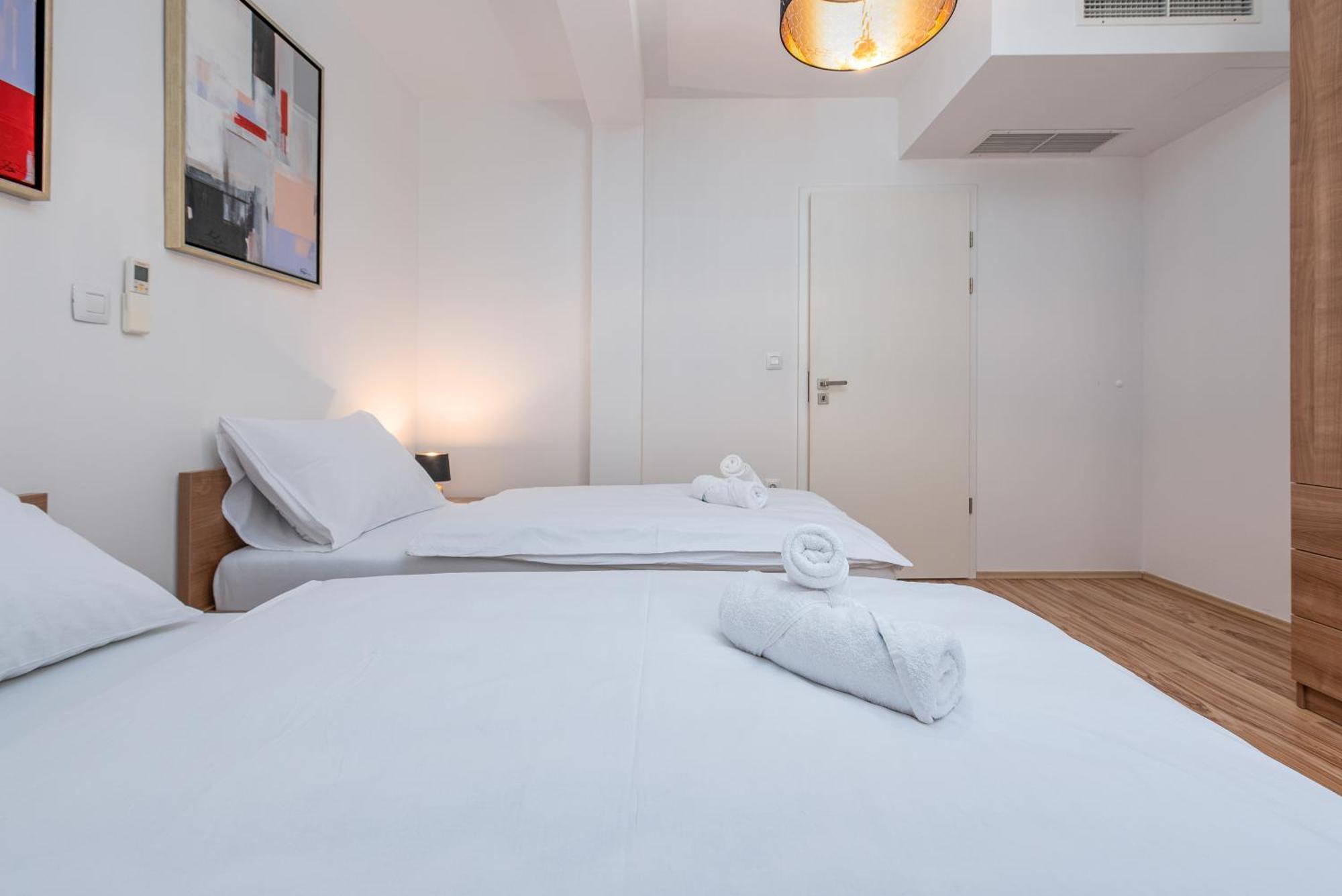 Apartments L&D Биоград на Мору Екстериор снимка